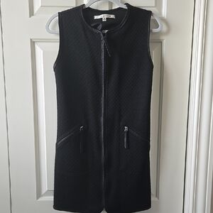 Max Studio Black Sleeveless Vest